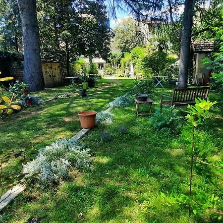 Bed and breakfast Madeleine Bergerac Extérieur photo