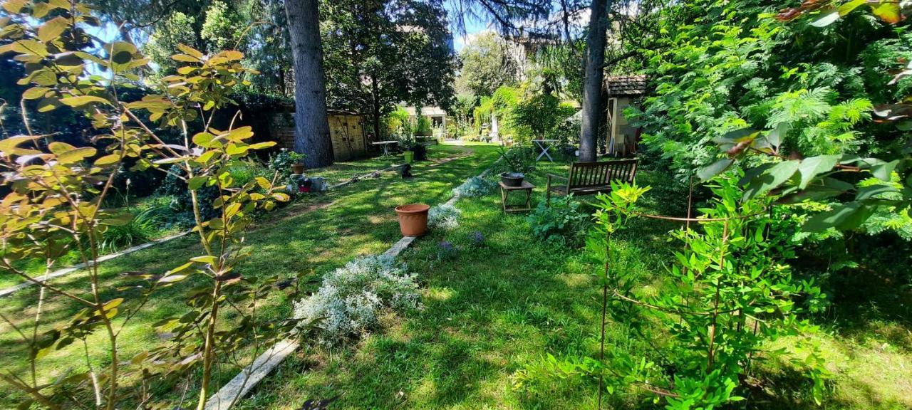 Bed and breakfast Madeleine Bergerac Extérieur photo
